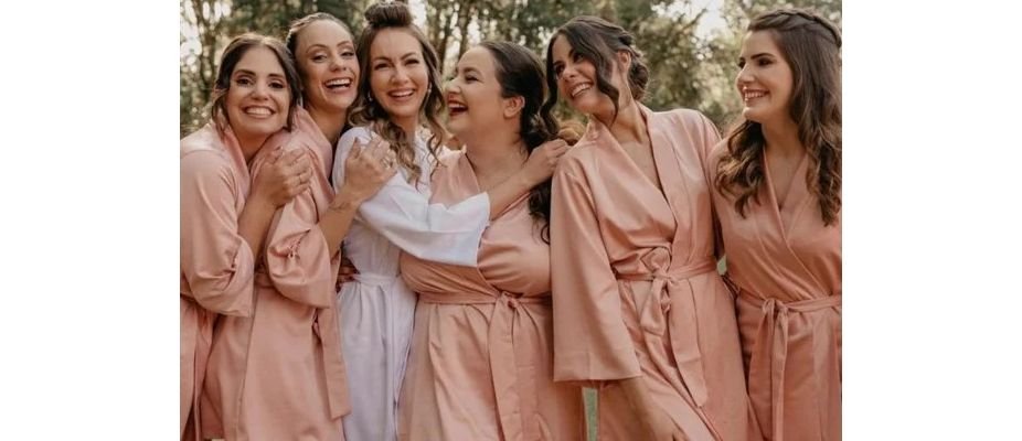 9 robes curtos femininos para noivas da JB Robes