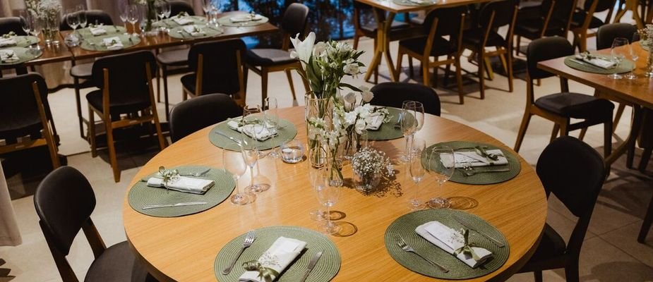 Casamento intimista: como planejar uma celebração pequena, elegante e com significado